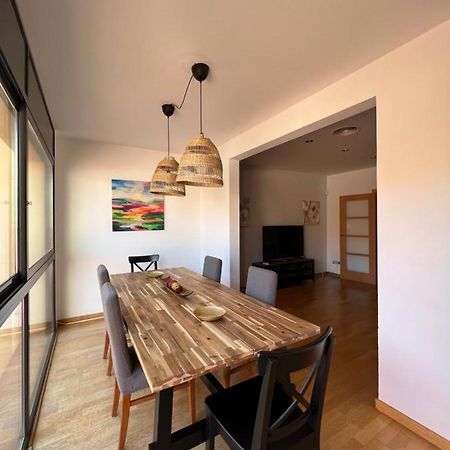 略夫雷加特河畔圣费柳Casa Neus, Casa Cerca De Barcelona别墅 外观 照片