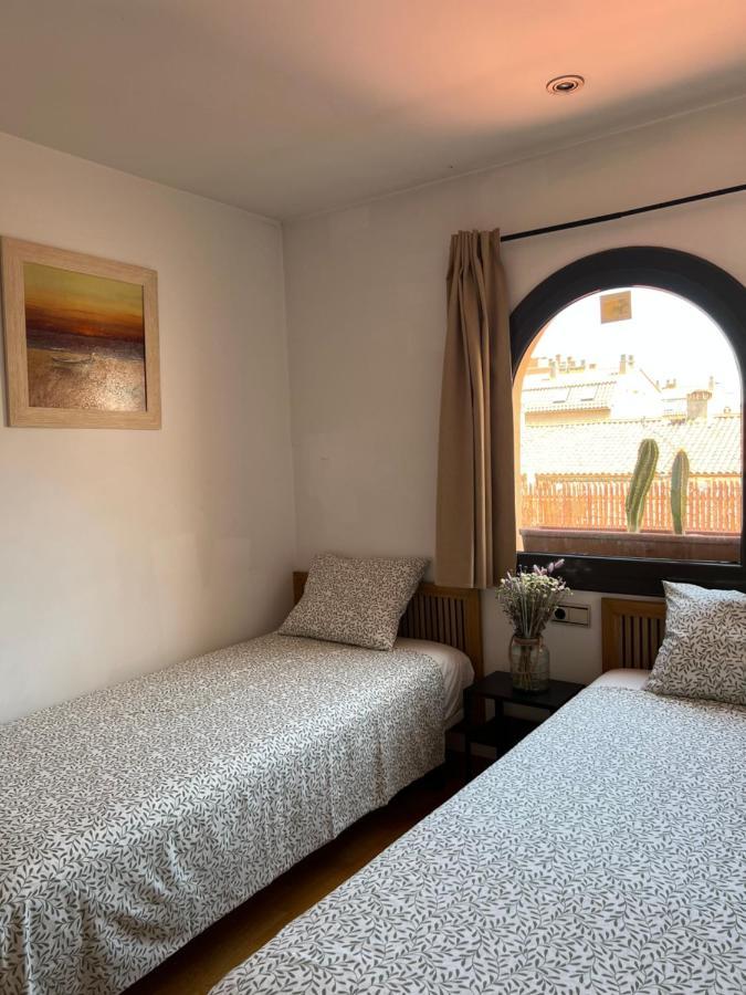 略夫雷加特河畔圣费柳Casa Neus, Casa Cerca De Barcelona别墅 外观 照片