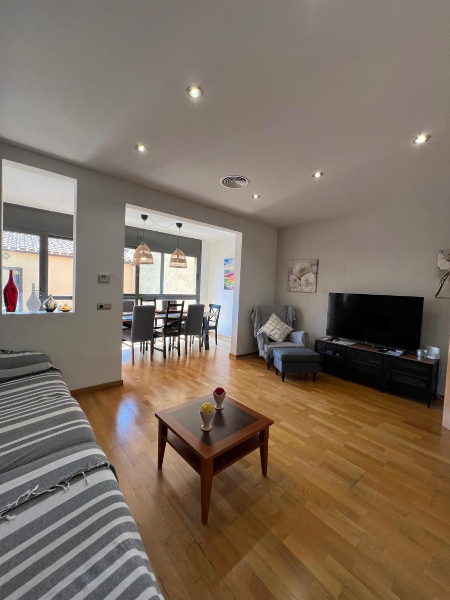 略夫雷加特河畔圣费柳Casa Neus, Casa Cerca De Barcelona别墅 外观 照片